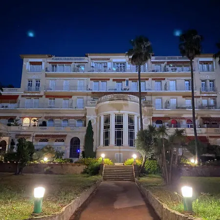 Le Gatsby 3 Etoiles - Gde Terrasse -tennis - Vue * Hyeres